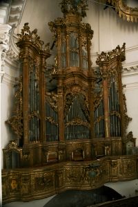San Nicol? la Rena, organo del 1755