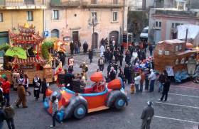 Carri di carnevale-Castiglione di Sicilia